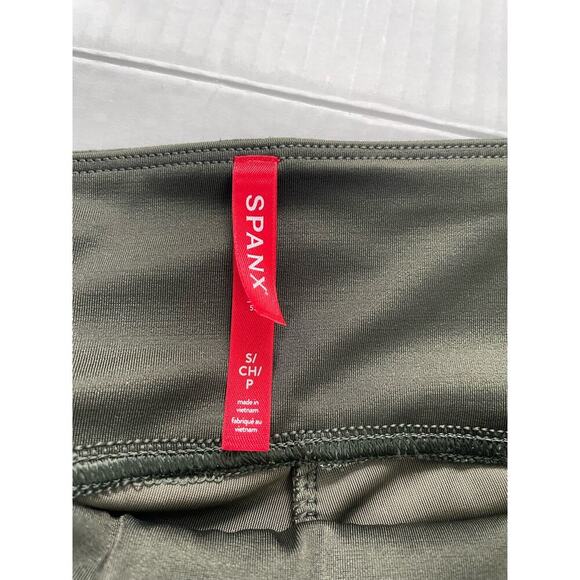Spanx Women's Velvet Leggings Dark Palm Green Size Small Shaping Tummy Control - Picture 7 of 8